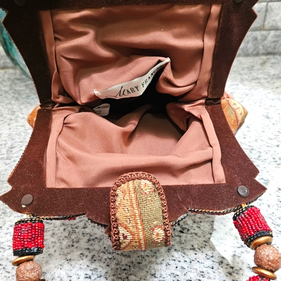 MARY FRANCES HANDMADE VINTAGE BAG - Picture 2 of 13